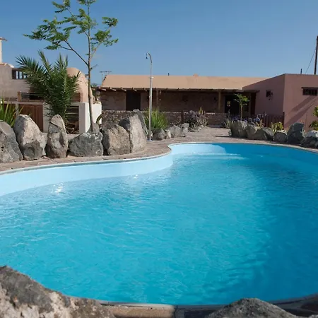 Canary House With Heated Pool